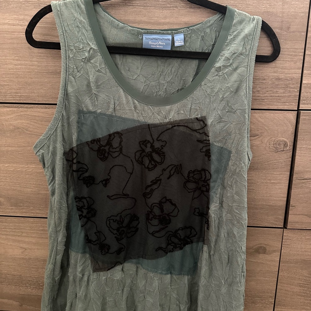 Simply Vera Vera Wang Green Graphic Sleeveless Tank Top